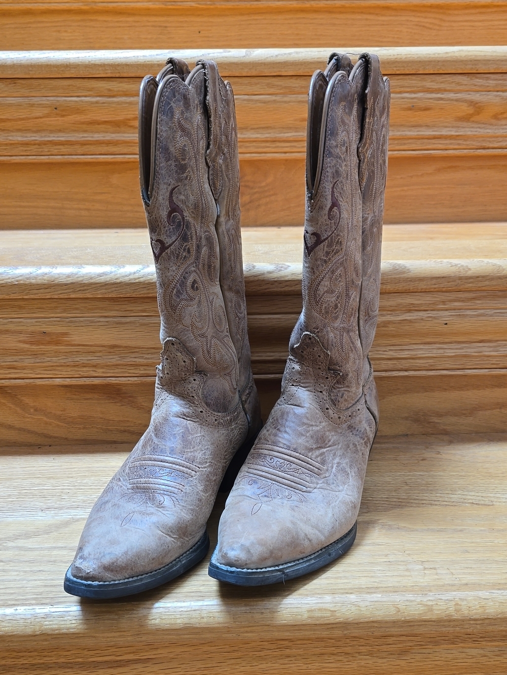 Justin Boots Men’s Taupe Western Cowboy Boots